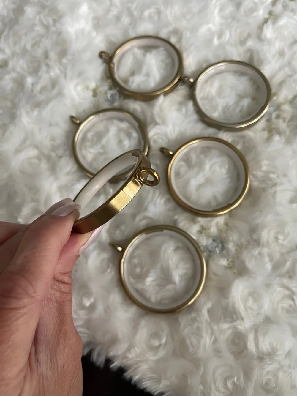 Set of 6 Brushed Gold and Cream Curtain Rings ~ Set of 6